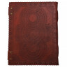 Velký kožený zápisník s reliéfem sedmi mandal a sedmi čakrových kameny